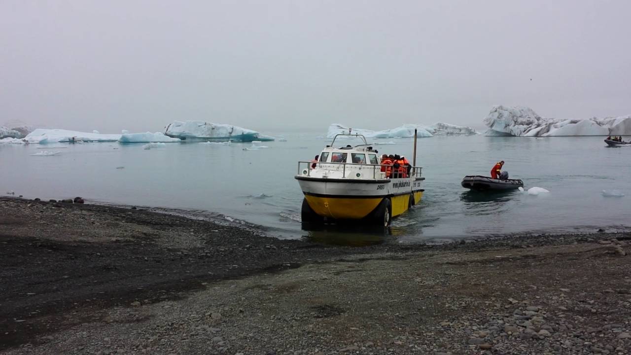 Jokulsarlon amphibian boat Iceland