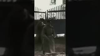Stalin"in mirası iki yönlüydü bir yanda acımasız baskılar, bir yanda modern sanayileşmiş bir toplum