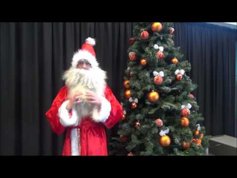 Video: Kodėl Tik Rusijoje Kalėdų Senelis Deda Dovanas Po Eglute