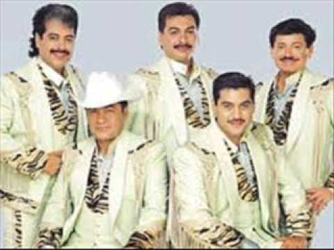Watch the video for Por Una Mujer Casada