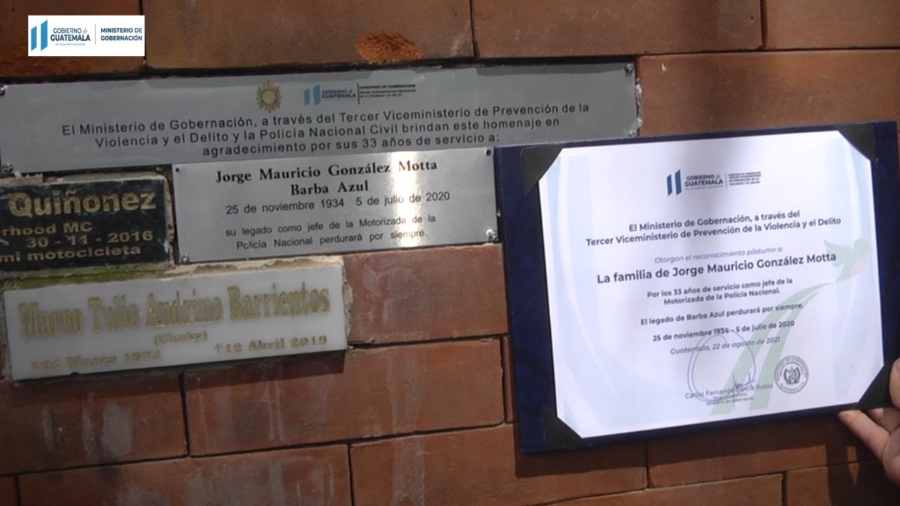 PLACAS CONMEMORATIVAS – Central de Placas