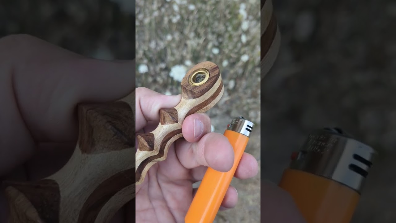 A bowl of Salvia Divinorum bekijken op YouTube A bowl of Salvia Divinorum bekijken op YouTube