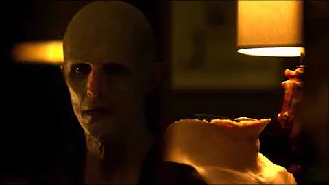 Thomas Eichorst transformation make up scene in "The strain"