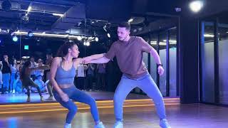 230702 Maycheal y Mayra Master Class / Lovely - Billie Eilish, Khalid (Not Bachata)