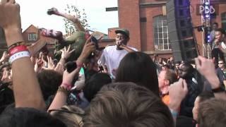 Odd Future | Hodgy Beats Camden Crawl Stage Dive!