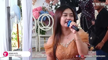 YANUAR & NOVI - LIPUTAN VIDEO NGUNDUH MANTU (7/14)