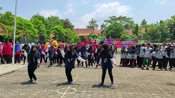 Flashmob & Joget Komando SMP Negeri 13 Purworejo