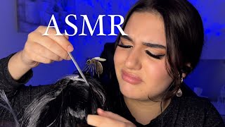 ASMR | ANTIPÁTICA TE QUITA LOS PIOJOS😖🦟TE CORTÓ EL PELO😱