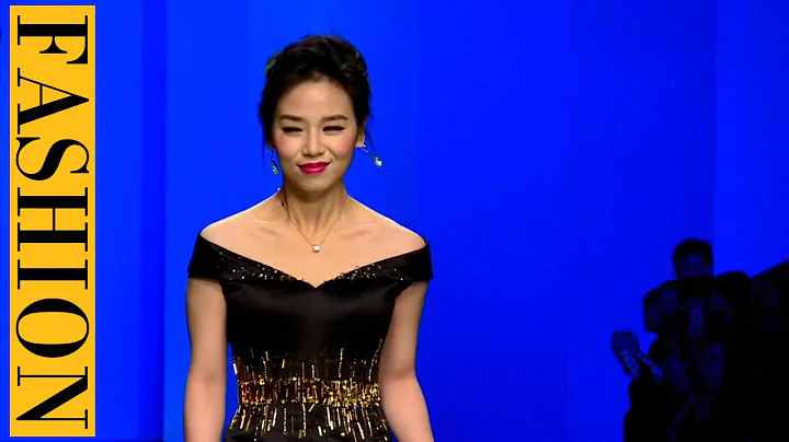 #fashion #runway #ChinaFashionWee...  MEILING LIN ...
