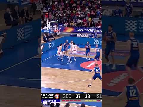 If you love passing, Italy vs Iceland is THE GAME to watch 🍿 #FIBAWC