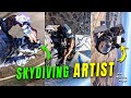 レシオ！ - Skydiving Artist Painting on Canvas While Descending