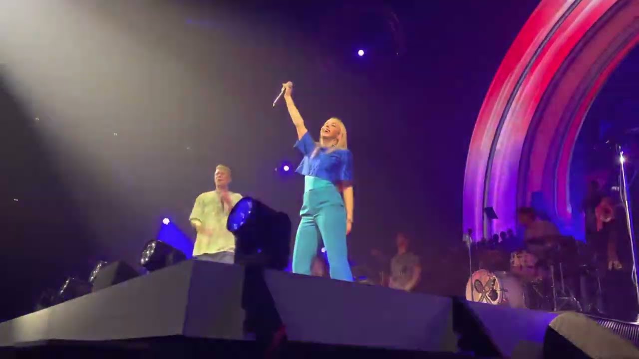 CHEF'S SPECIAL EN EMMA HEESTERS - I GOTTA FEELING (LIVE @ VRIENDEN VAN AMSTEL LIVE 2022 , ROTTERDAM)