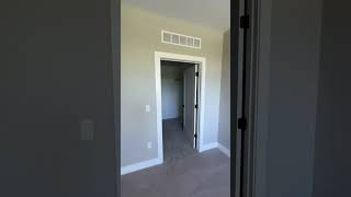 A15 One Bedroom 1-323