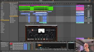 Marc Romboy - Using Decapitator On Clap