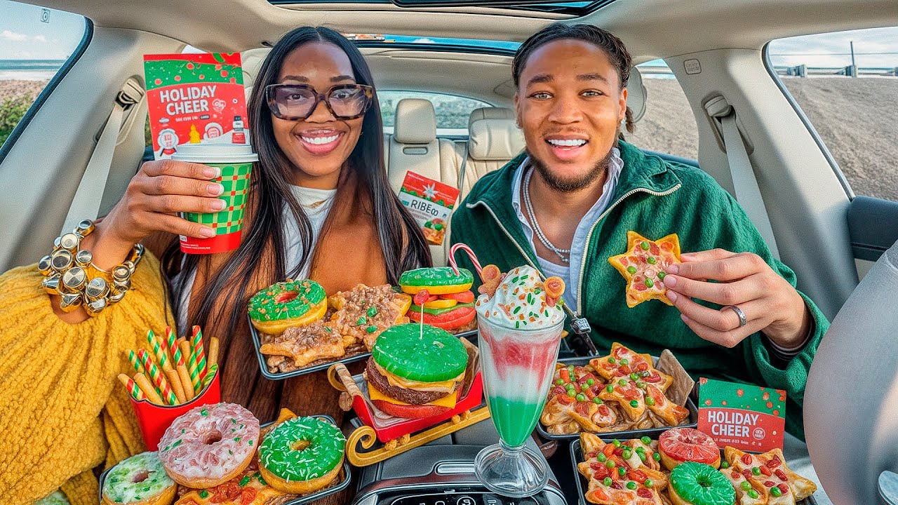 TRYING FAST FOOD NEW CHRISTMAS MENU ITEMS!