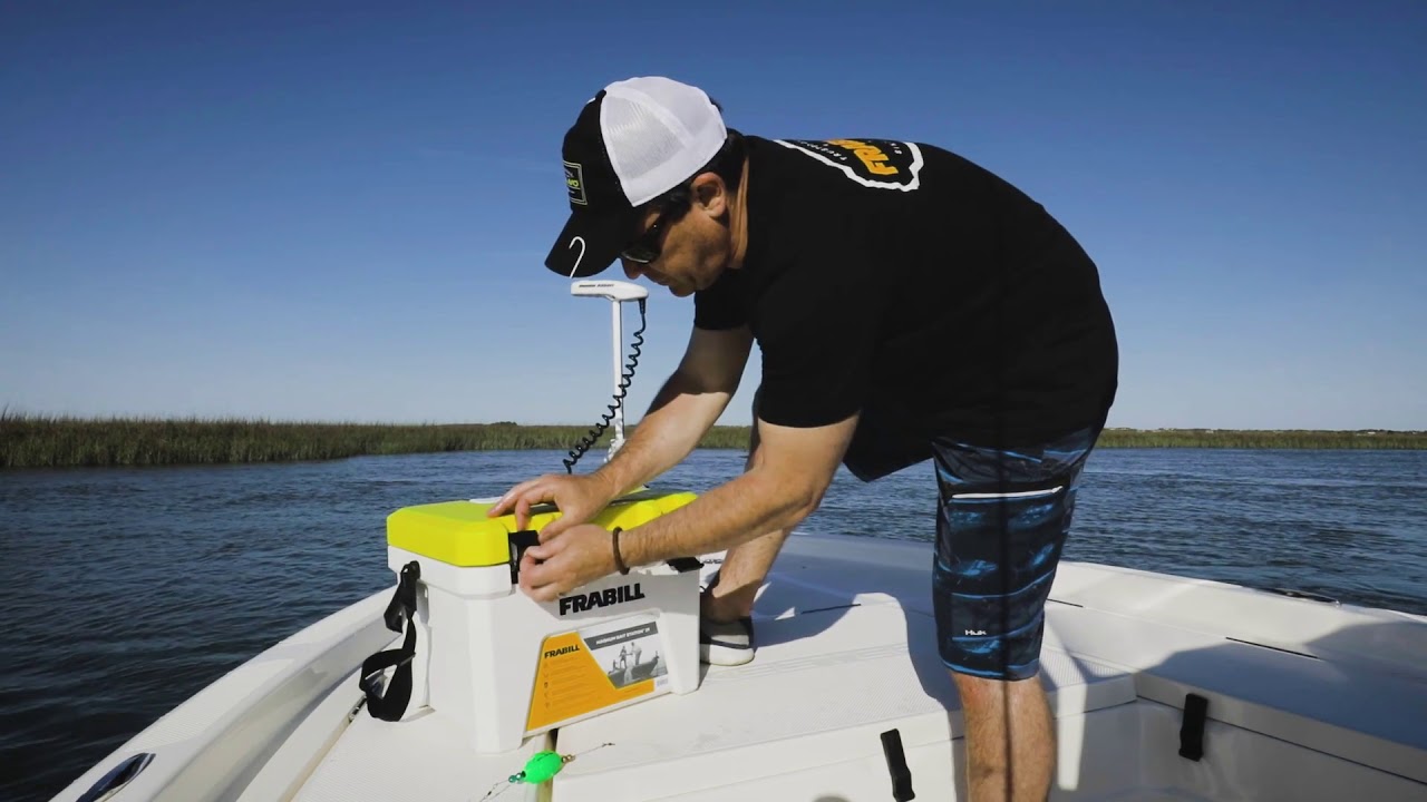 Best Cooler and Bait Storage: Frabill Magnum Bait Station 