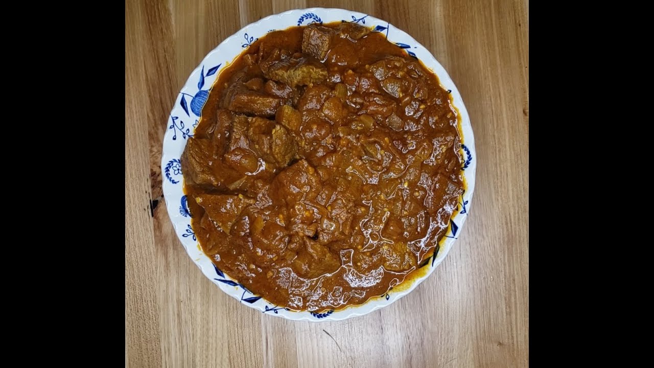 Beef Curry and Rice Dinner! Arroz y Carnitas Curry