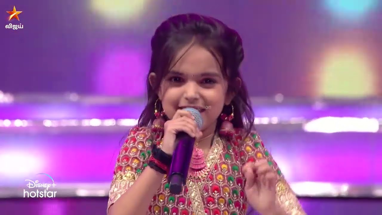  AksharaLakshmis cute performance of Raja Kaiya Vecha 