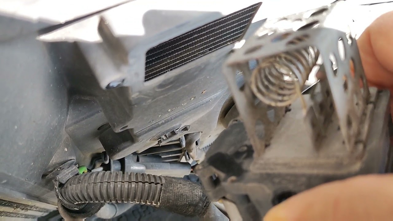 résistance ventilateur moteur 307 Peugeot changé - YouTube