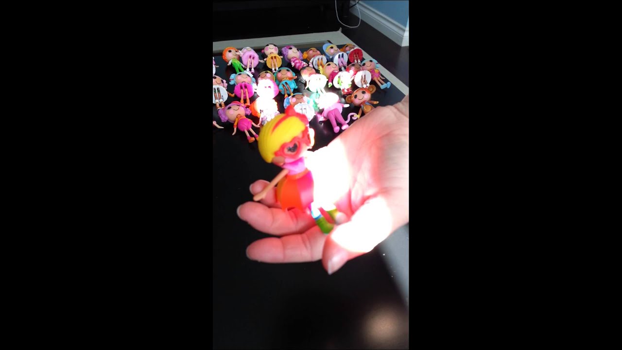 Mini lalaloopsy april sunsplash - YouTube