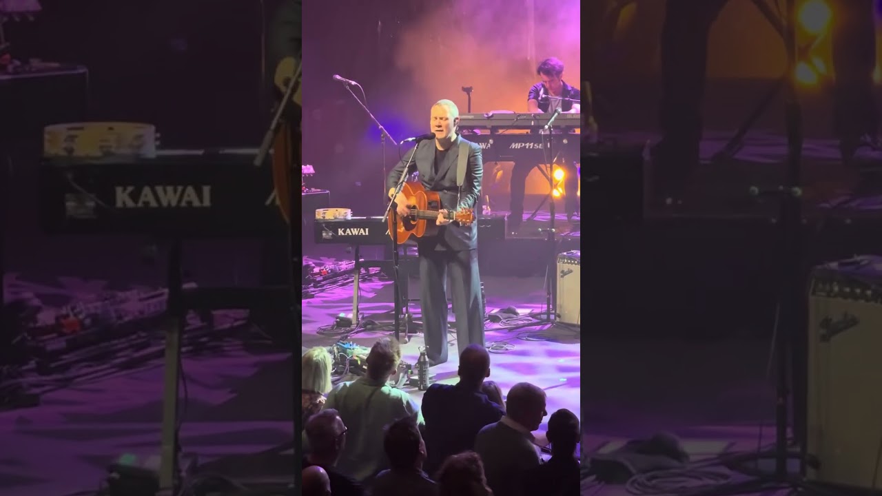 David Gray - Say Hello, Wave Goodbye (live in Adelaide 7 Nov 2025)