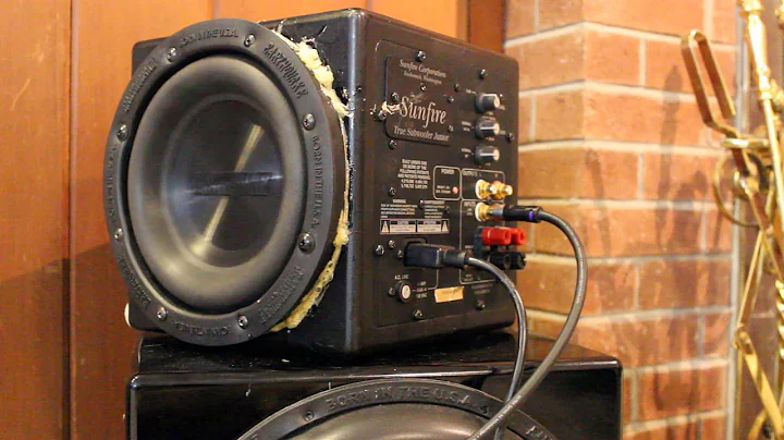 Bob Carver Sunfire Junior Subwoofer with Earthquak...