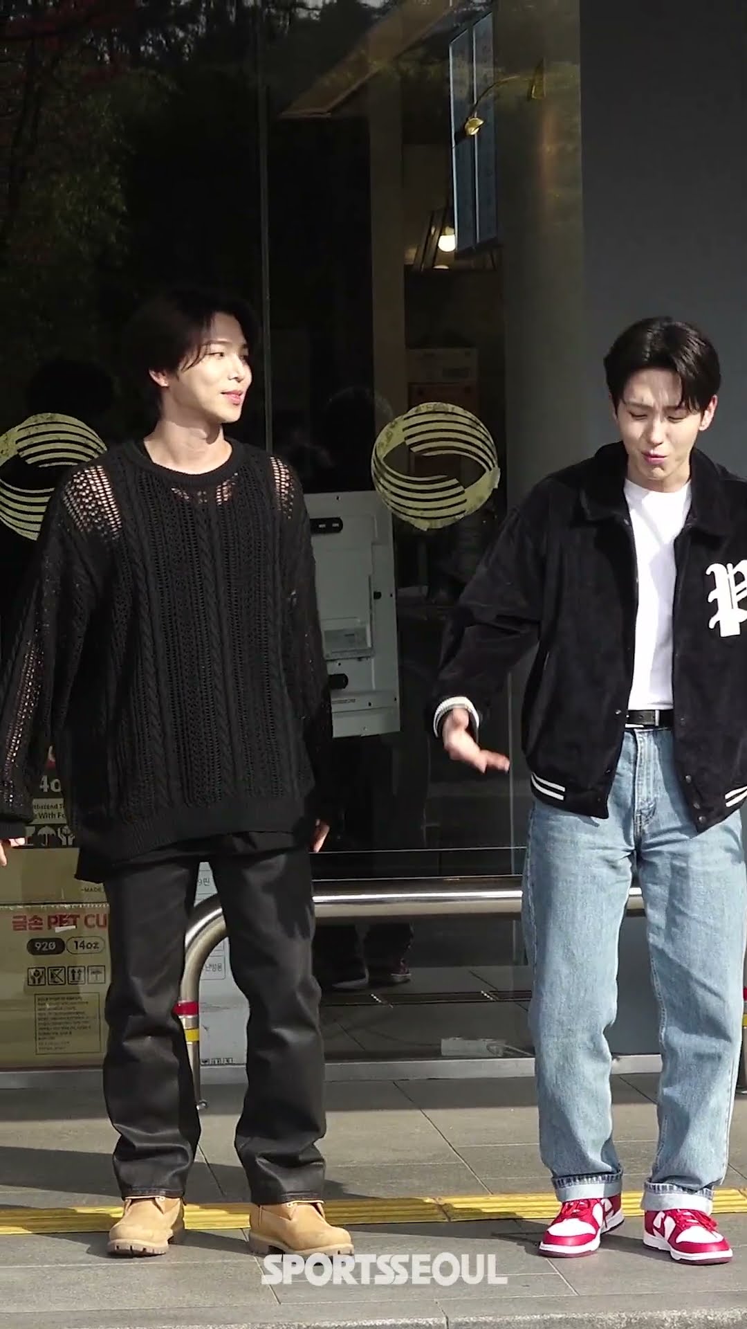 세븐어스(SEVENUS), 언제나 사이좋은 두 남자