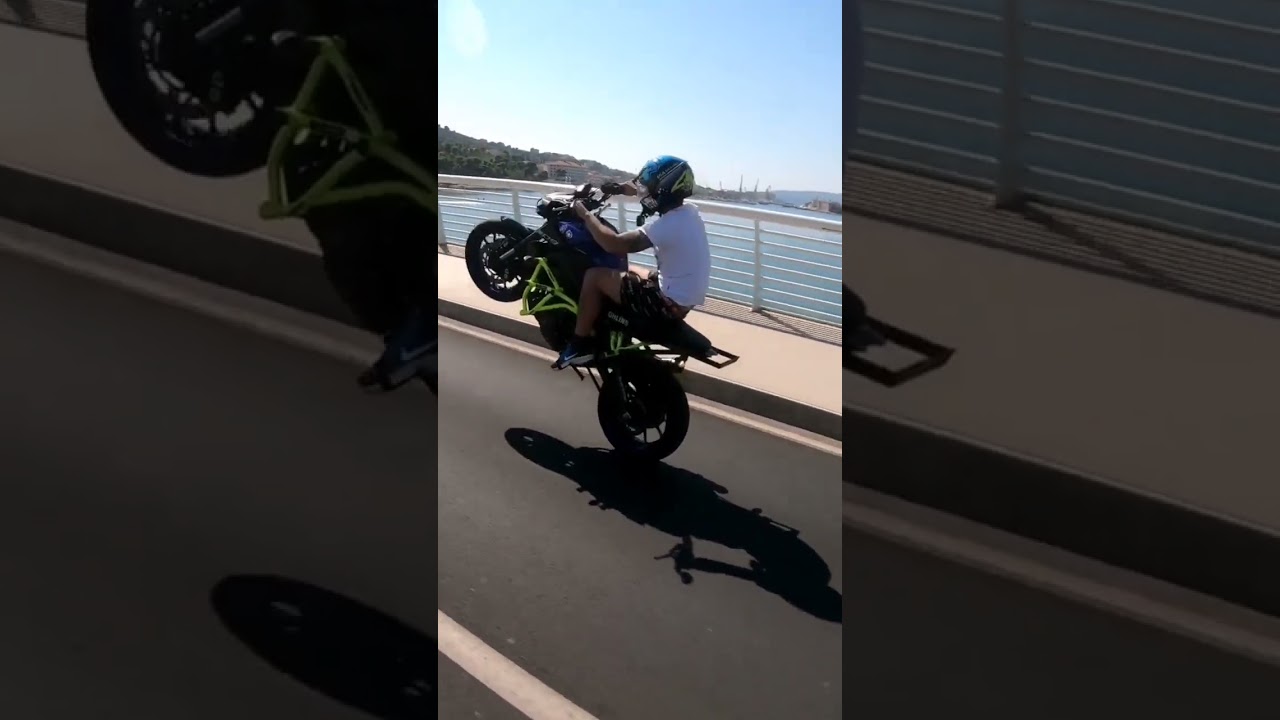 MT09 WHEELIE