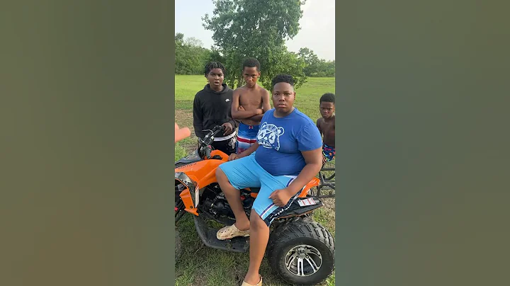 Dad drives boys 4 wheeler in the lake for not sharing😳 #shorts - DayDayNews