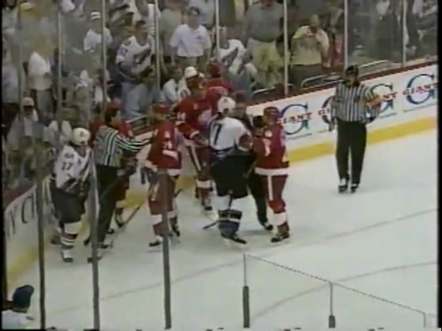 Detroit Red Wings at New Jersey Devils: 1995 Stanley Cup Final Game 4  (PARTIAL GAME) 