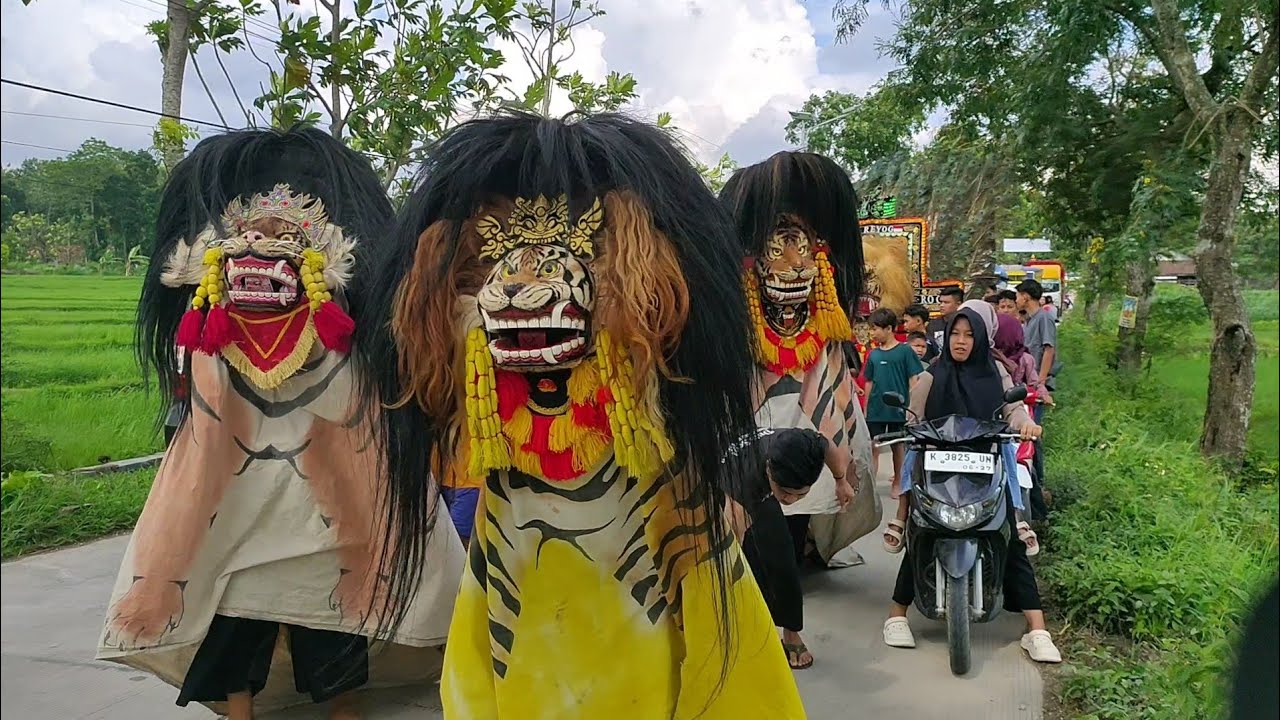 TERBARU!!! Arak arakan Barongan Harimau Kuncoro & Reog Ponorogo Live Desa Gayam