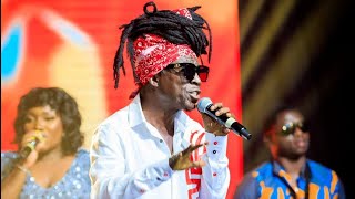 Watch @KojoAntwiofficial gives best performance at Kabfam Legends Night