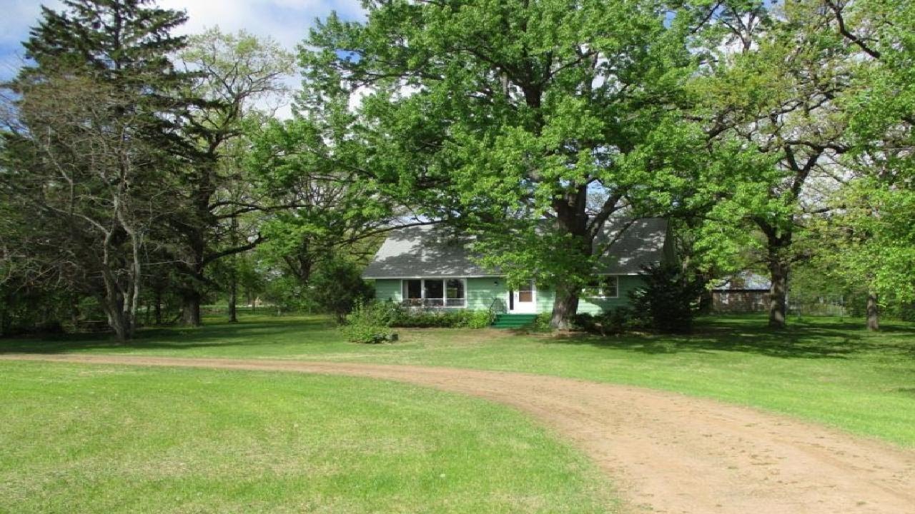 37780 Grand Avenue, North Branch, MN Presented by Daniel Birdsall.