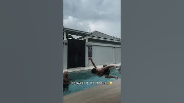 Homemade Wave Machine A.K.A DAD!! 😂 #fun #thailand #pool #vlogs #shorts #travel #travelfamily