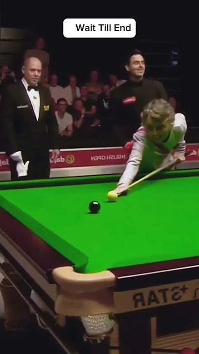 Ronnie O'Sullivan could do this 💖 A True fan moment 💖 Great gesture #ronnieosullivan #snooker