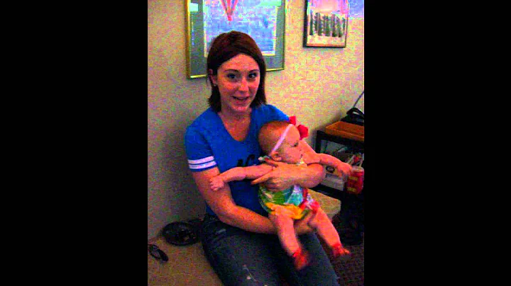 Happy mom and baby at Roberds Chiropractic