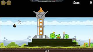 bomb the bird has turned into a nuke (angry birds but all birds are bomb)