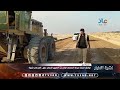 تواصل اعمال صيانة المقطع الرابع من الطريق الدولي عتق العبر في شبوة تواصل اعمال صيانة المقطع الرابع من الطريق الدولي عتق العبر في شبوة