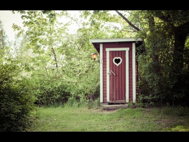 Простое и эффективное решение проблемы неприятного запаха в дачном туалете