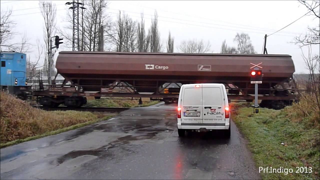 Železniční přejezd Mimoň #3 (Okrouhlická ulice)