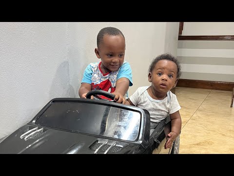 THE KIDS ARE HAPPY