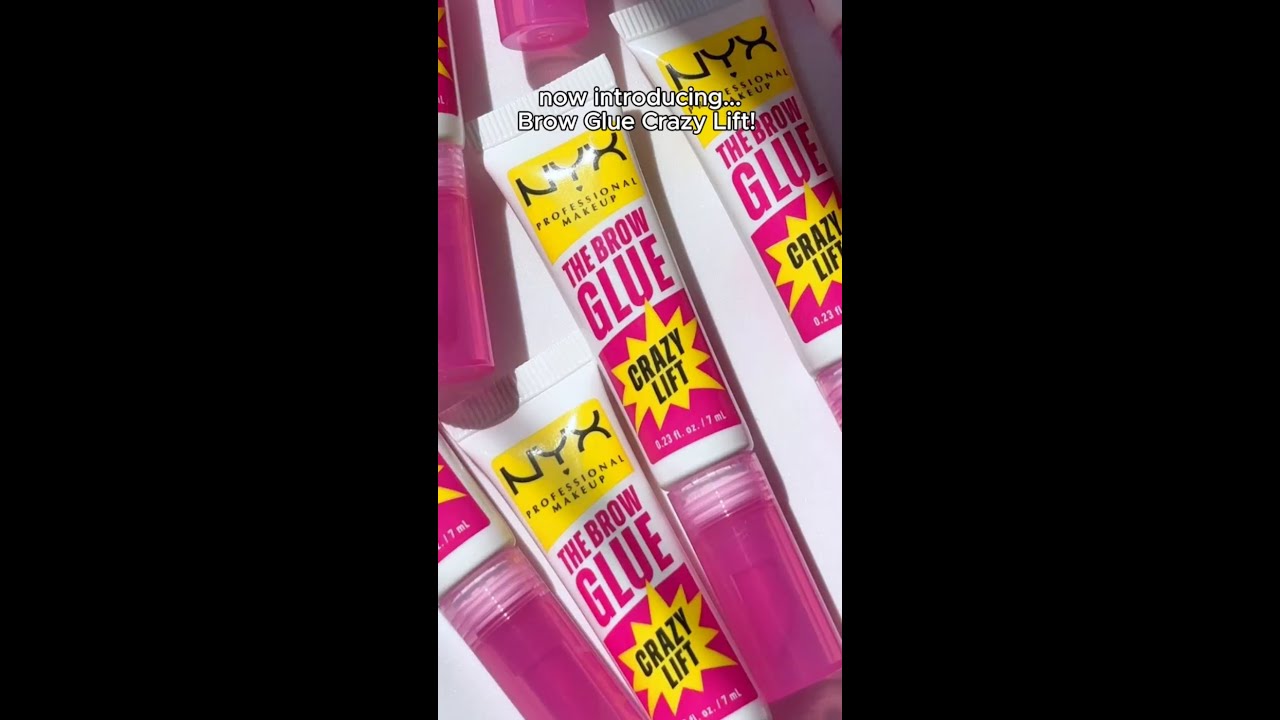 a brow gel that does 👏 not 👏 budge 