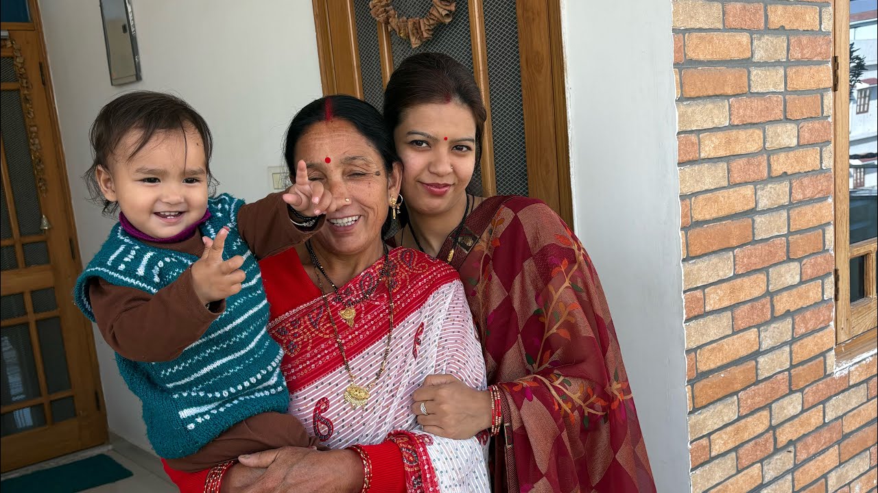 Anjali Rawat is live