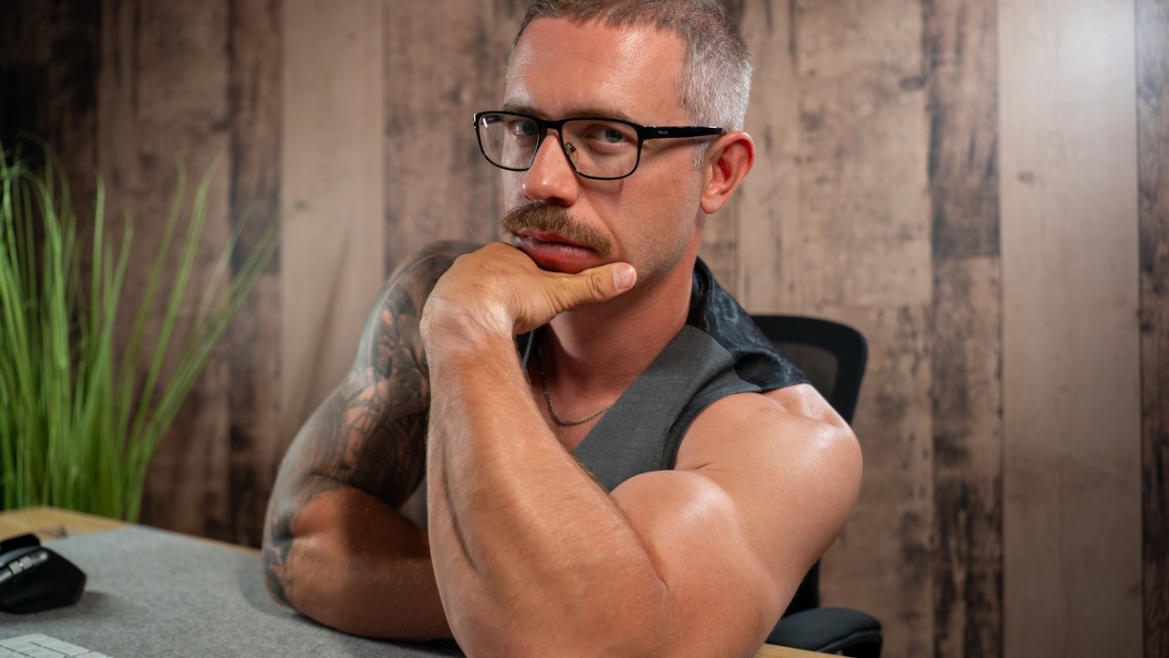 ASMR | After Class... I Show You Real Anatomy 🧠💪🏼📖 (Up Close)