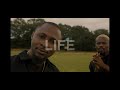 Capture de la vidéo Slimmz - Life (Ft. Ycee & Del B) - [Official Music Video]