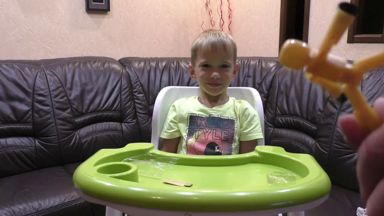 Желтый стикбот yelloy stikbot  человечек для анимации липучка создай мультфильм