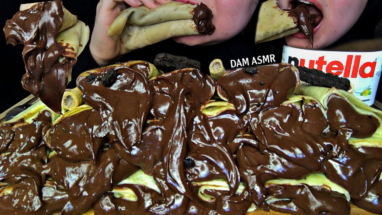 ASMR NUTELLA, CHOCOLATE CREPE ROLLS, HAZELNUT ROLLS,BISCUITS누텔라 초콜릿 크레페 롤 巧克力絊紗卷Gulungan krepMUKBANG