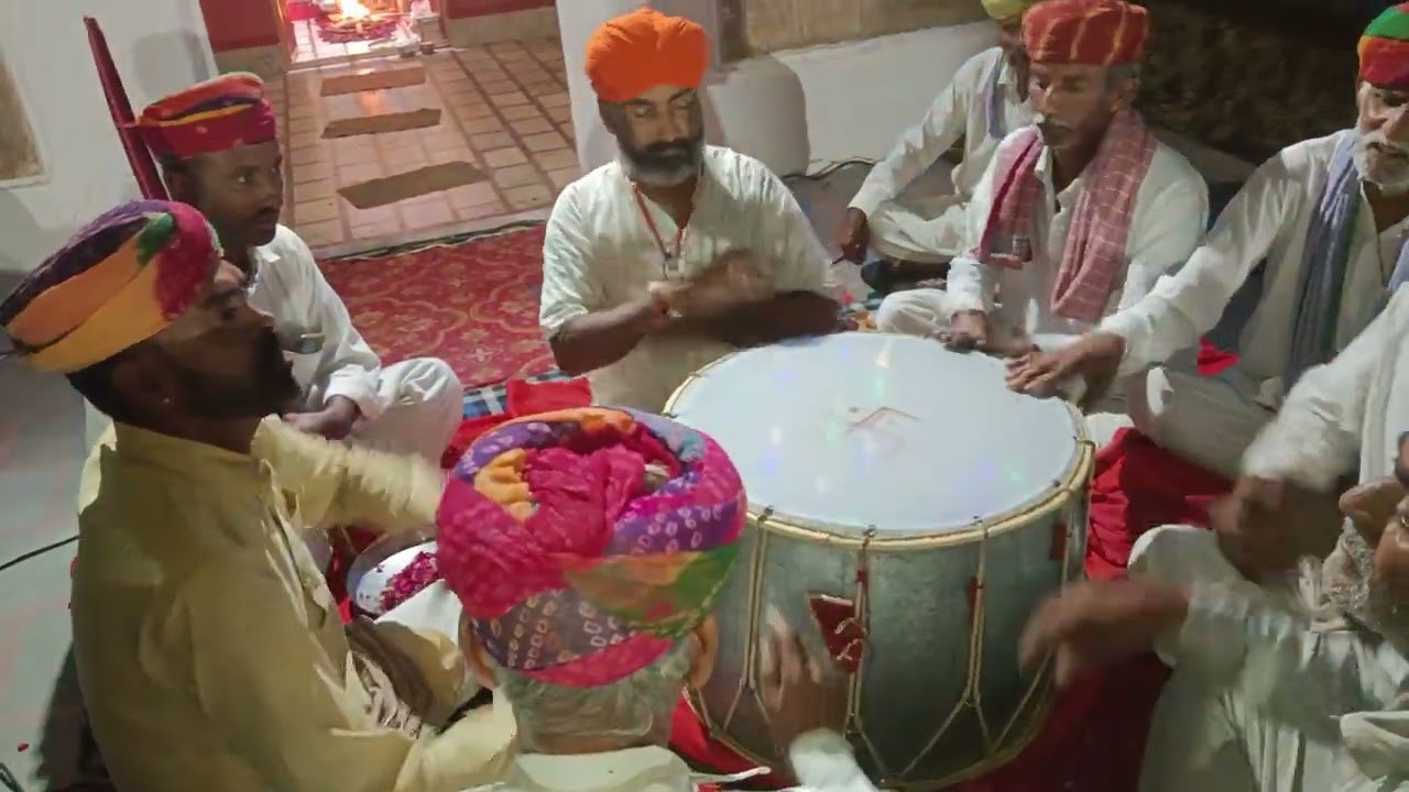 ढोल परवाडो आरती लालचंद राणा पुजारी भाग सिंह भादरिया माता मंदिर गांव राजासर करणी डीजे मोतीगढ़ 