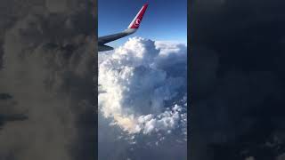 رحلة مع السحاب والغيوم على ارتفاع 33 الف قدم عن سطح الارض  bulutlar | The clouds Resimi