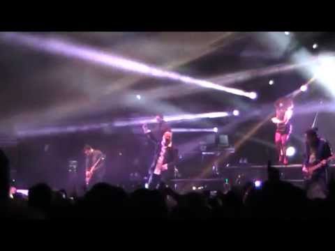 Simple Minds Midnight Walking Liverpool 2015